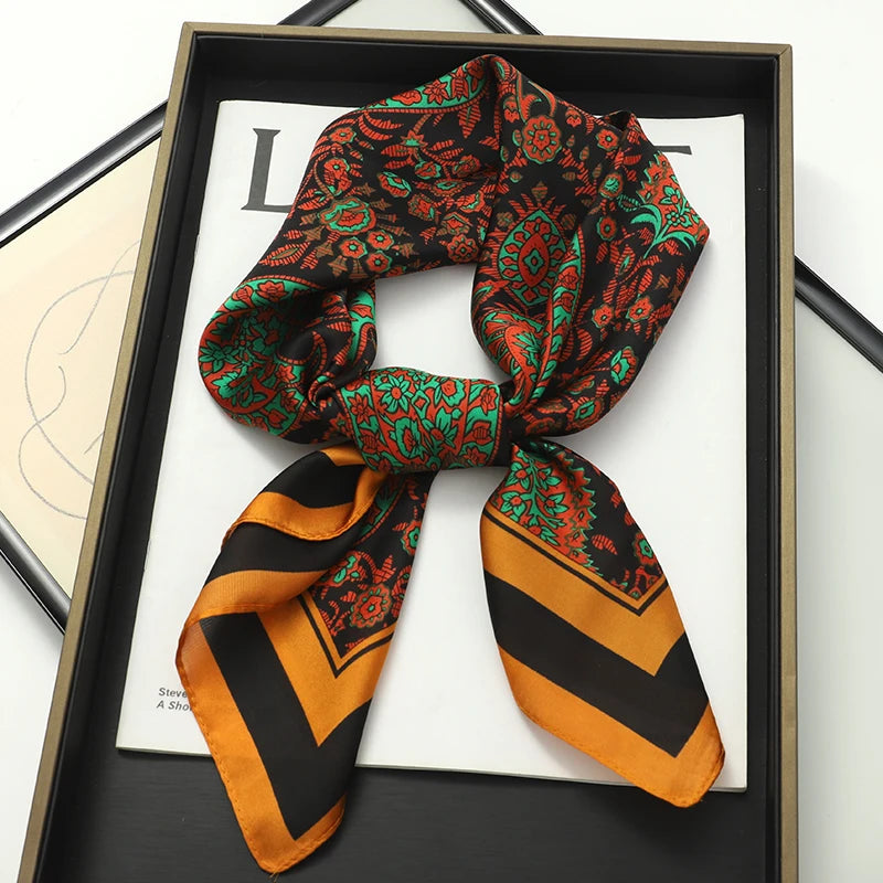 Head Scarf For Women Animal Animal Kerchief Neck Scarfs 70cm Square Shawls and Wrpas Scarves For Ladies