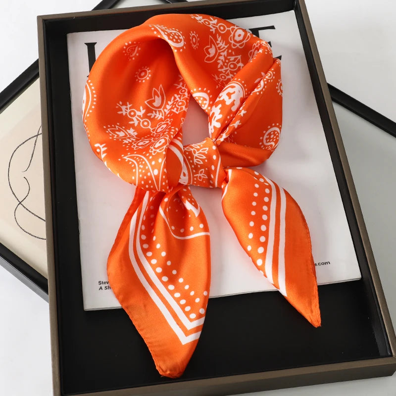 Head Scarf For Women Animal Animal Kerchief Neck Scarfs 70cm Square Shawls and Wrpas Scarves For Ladies