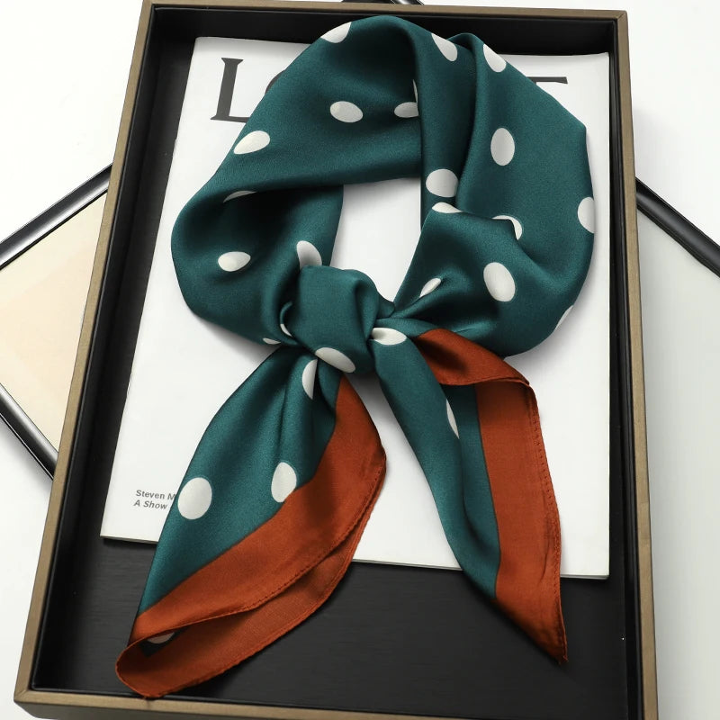 Head Scarf For Women Animal Animal Kerchief Neck Scarfs 70cm Square Shawls and Wrpas Scarves For Ladies