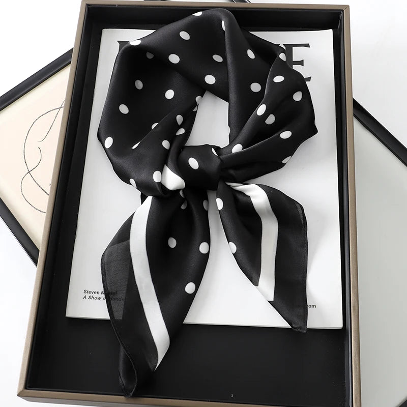 Head Scarf For Women Animal Animal Kerchief Neck Scarfs 70cm Square Shawls and Wrpas Scarves For Ladies