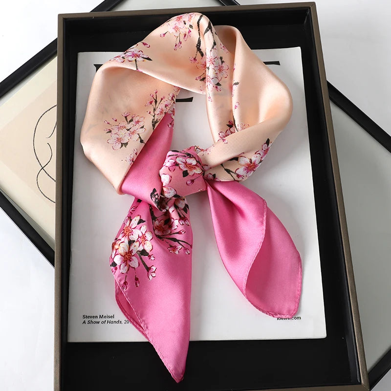 Head Scarf For Women Animal Animal Kerchief Neck Scarfs 70cm Square Shawls and Wrpas Scarves For Ladies